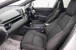 Внедорожник Toyota C-HR 2018 года, 1949000 рублей, Красноярск