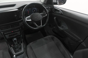 Внедорожник Volkswagen T-Cross 2020 года, 1599000 рублей, Новокузнецк