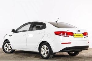Седан Kia Rio 2016 года, 999000 рублей, Тюмень
