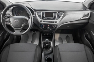 Седан Hyundai Solaris 2021 года, 1219000 рублей, Барнаул