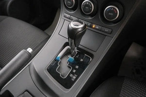 Хетчбэк Mazda Axela 2013 года, 999000 рублей, Красноярск
