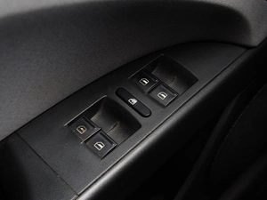 Хетчбэк SEAT Leon 2011 года, 1099000 рублей, Владимир