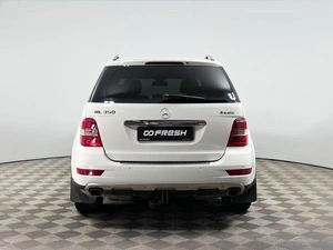 Внедорожник Mercedes-benz M-класс 2009 года, 1379900 рублей, Казань