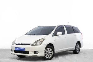 Минивэн Toyota Wish 2004 года, 989000 рублей, Барнаул