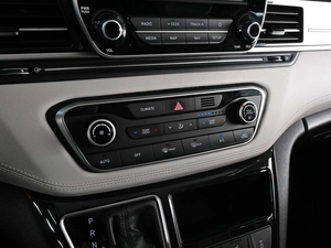 Минивэн Hyundai Grand Starex 2019 года, 5219000 рублей, Аксай