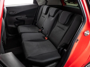 Хетчбэк Toyota Ractis 2012 года, 1125000 рублей, Тюмень