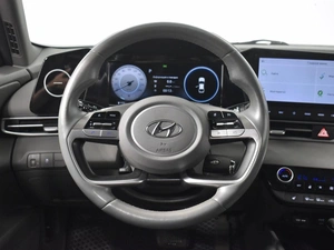 Седан Hyundai Elantra 2021 года, 1980200 рублей, Казань