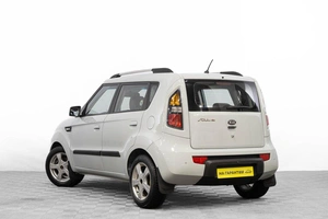 Хетчбэк Kia Soul 2010 года, 849000 рублей, Барнаул