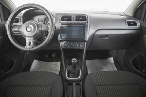 Седан Volkswagen Polo 2011 года, 599000 рублей, Кемерово