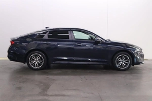Седан Kia K5 2020 года, 2450000 рублей, Брянск