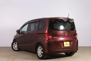 Минивэн Honda Freed 2010 года, 999000 рублей, Новосибирск