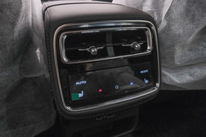 Внедорожник Geely Xingyue L 2025 года, 4199000 рублей, Красноярск