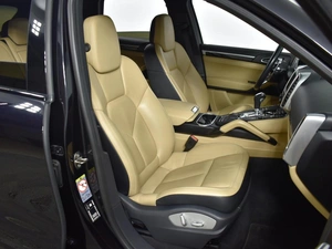 Внедорожник Porsche Cayenne 2015 года, 3224900 рублей, Казань