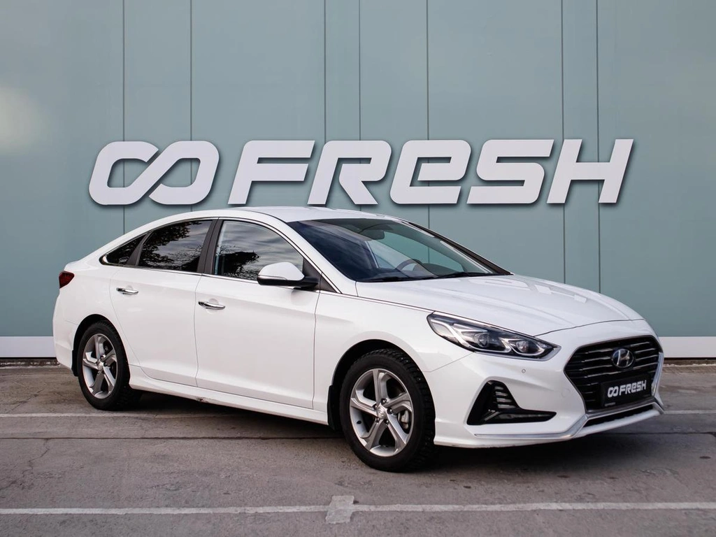 Седан Hyundai Sonata 2017 года, 1599000 рублей, Большой Сочи