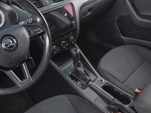 Лифтбек Skoda Octavia 2017 года, 1599000 рублей, Сургут