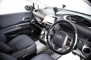 Минивэн Toyota Sienta 2016 года, 1339000 рублей, Пермь