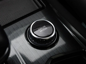 Внедорожник Geely Monjaro 2023 года, 2690000 рублей, Краснодар