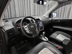Внедорожник Nissan X-Trail 2012 года, 1420000 рублей, Красноярск