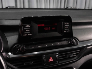 Седан Kia Cerato 2019 года, 1650000 рублей, Тюмень