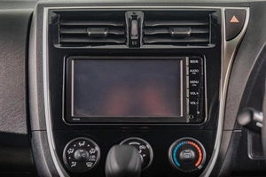 Хетчбэк Toyota Ractis 2014 года, 1219000 рублей, Томск