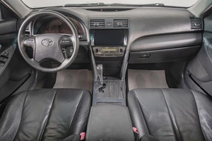 Седан Toyota Camry 2006 года, 1189000 рублей, Томск