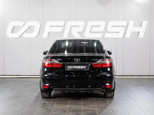 Седан Toyota Camry 2016 года, 1979000 рублей, Сургут