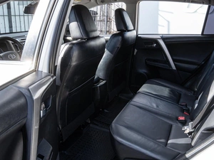 Внедорожник Toyota RAV4 2014 года, 2090000 рублей, Волгоград