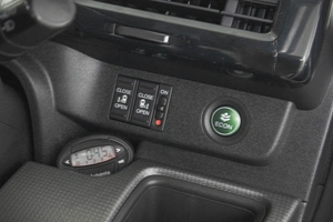 Минивэн Honda Stepwgn Spada 2016 года, 1699000 рублей, Кемерово
