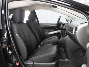 Хетчбэк Mazda 2 2008 года, 750000 рублей, Омск