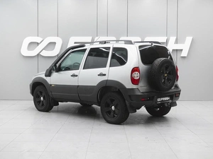 Внедорожник Chevrolet Niva 2017 года, 880000 рублей, Ростов-на-Дону