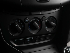 Седан Ford Focus 2012 года, 699000 рублей, Тюмень