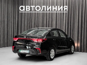 Седан Kia Rio 2019 года, 980000 рублей, Красноярск