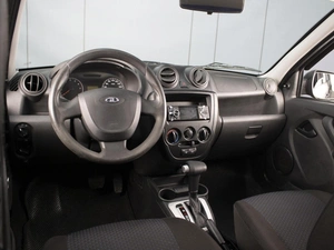 Седан ВАЗ (LADA) Granta 2012 года, 450000 рублей, Омск