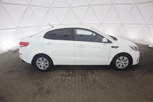 Седан Kia Rio 2016 года, 1035000 рублей, Орёл