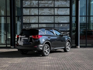 Внедорожник Toyota RAV4 2014 года, 1810000 рублей, Уфа