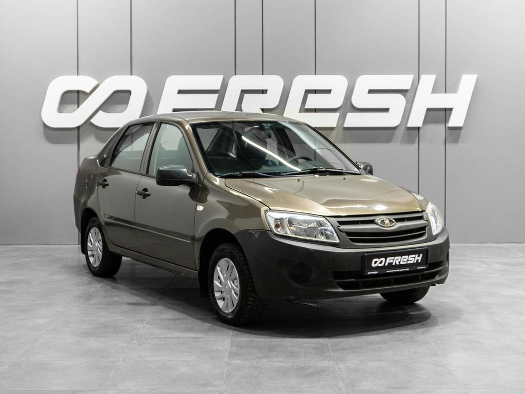 Седан ВАЗ (LADA) Granta 2017 года, 499000 рублей, Тюмень