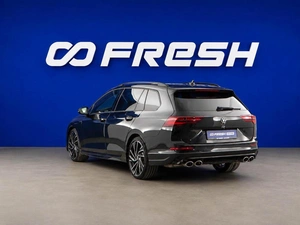 Универсал Volkswagen Golf R 2021 года, 5399077 рублей, Москва