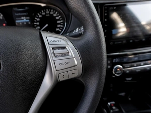 Внедорожник Nissan X-Trail 2015 года, 1599000 рублей, Саратов