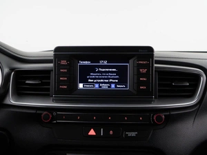 Хетчбэк Kia Ceed 2018 года, 1587444 рублей, Москва