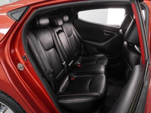 Седан Hyundai Elantra 2011 года, 879000 рублей, Воронеж