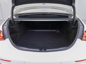 Седан Mercedes-benz C-класс 2023 года, 4930000 рублей, Краснодар