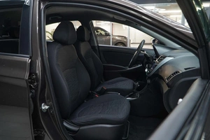Седан Hyundai Solaris 2016 года, 828077 рублей, Москва