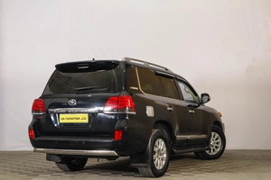 Внедорожник Toyota Land Cruiser 2014 года, 4919000 рублей, Тюмень