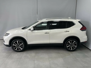 Внедорожник Nissan X-Trail 2019 года, 2350400 рублей, Красноярск