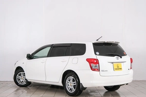 Универсал Toyota Corolla Fielder 2010 года, 889000 рублей, Красноярск