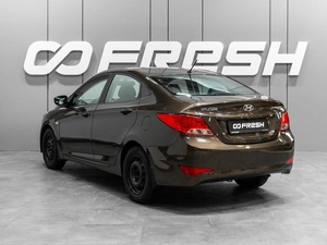 Седан Hyundai Solaris 2015 года, 900000 рублей, Тюмень