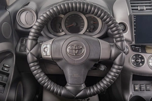 Внедорожник Toyota RAV4 2007 года, 1329000 рублей, Томск