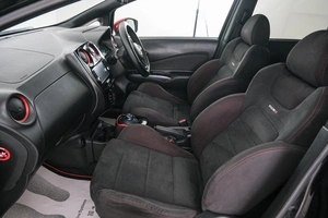 Хетчбэк Nissan Note 2018 года, 1549000 рублей, Красноярск