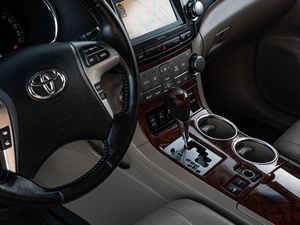 Внедорожник Toyota Highlander 2012 года, 1768000 рублей, Нижний Новгород