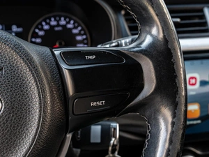 Седан Kia Rio 2019 года, 1330000 рублей, Краснодар